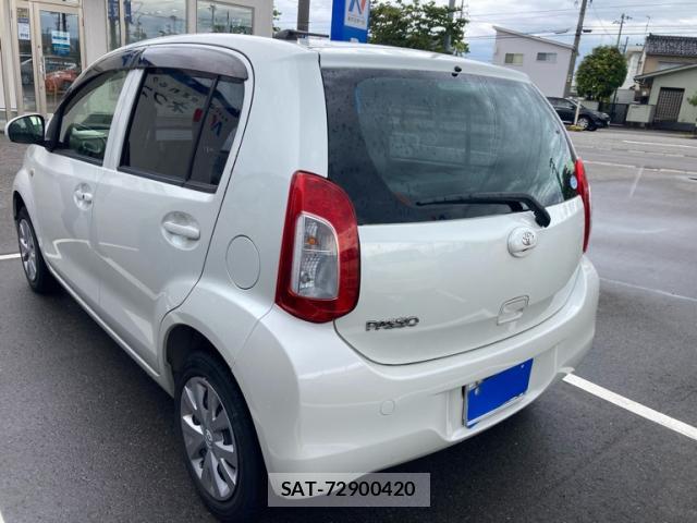 Toyota PASSO 2014-09 8218395-13