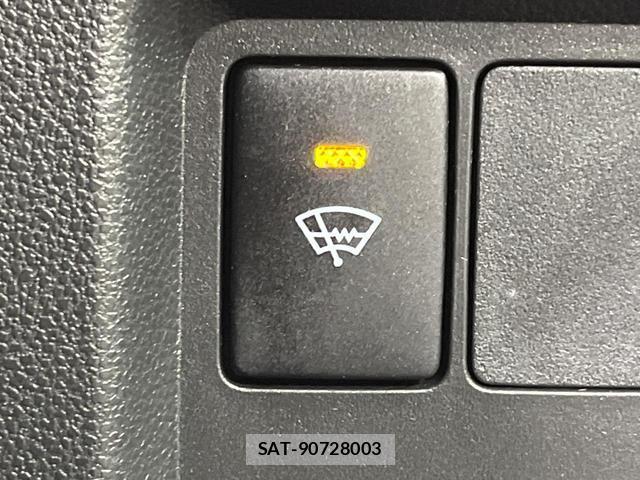 Toyota PASSO 2016-09 8219078-3