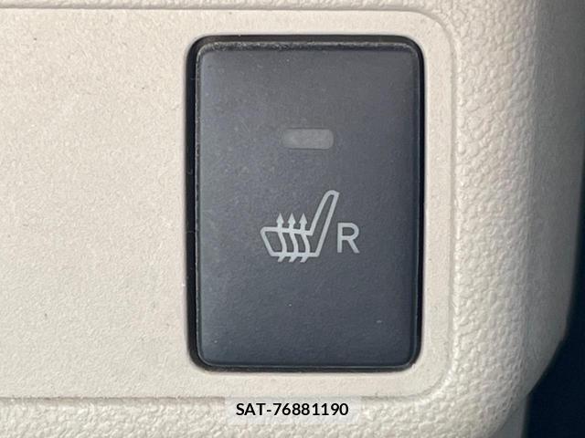 Toyota PASSO 2019-12 8219136-6