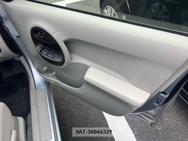 Toyota PASSO 2012-06 8220021-5
