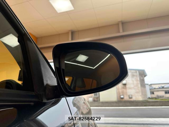 Toyota PASSO 2018-10 8221040-10