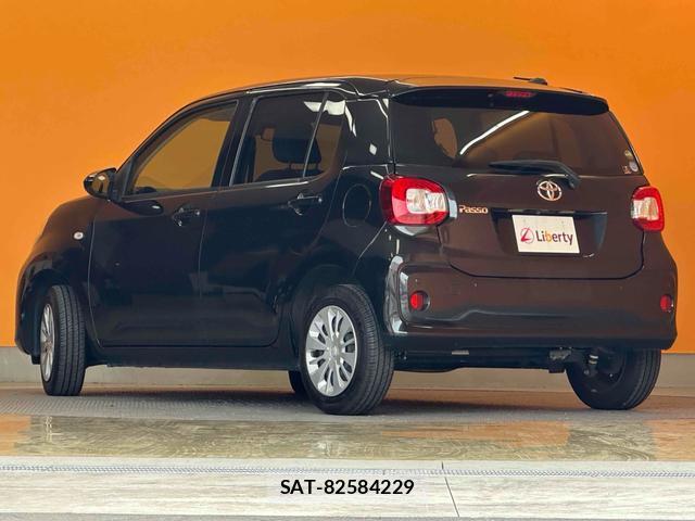 Toyota PASSO 2018-10 8221040-3