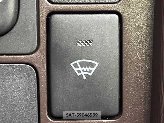 Toyota PASSO 2014-05 8222413-4
