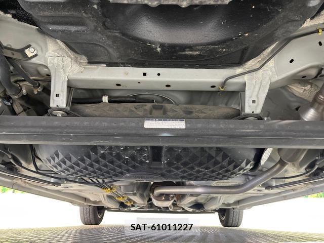 Toyota PASSO 2018-04 8222630-18