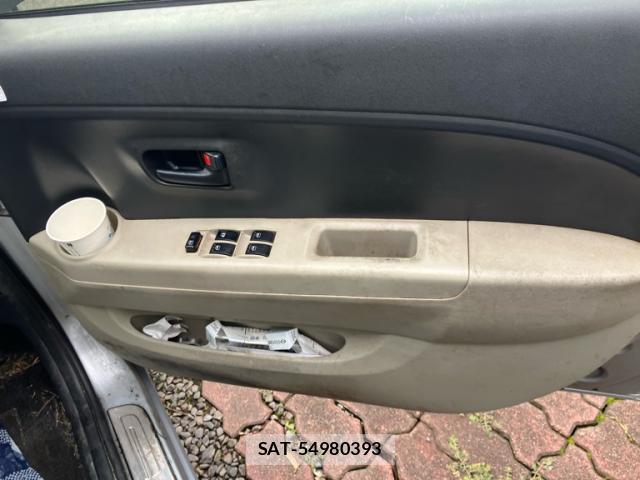 Toyota PASSO 2010-02 8224148-7