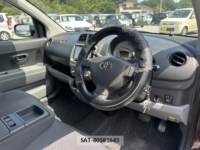 Toyota PASSO 2009-10 8224428-13