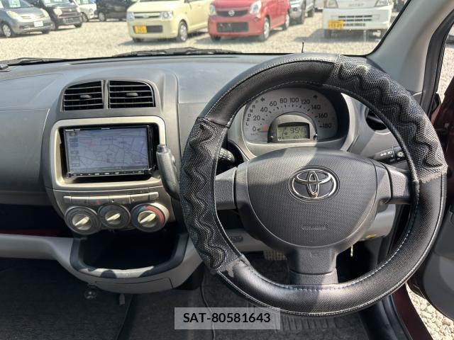 Toyota PASSO 2009-10 8224428-17