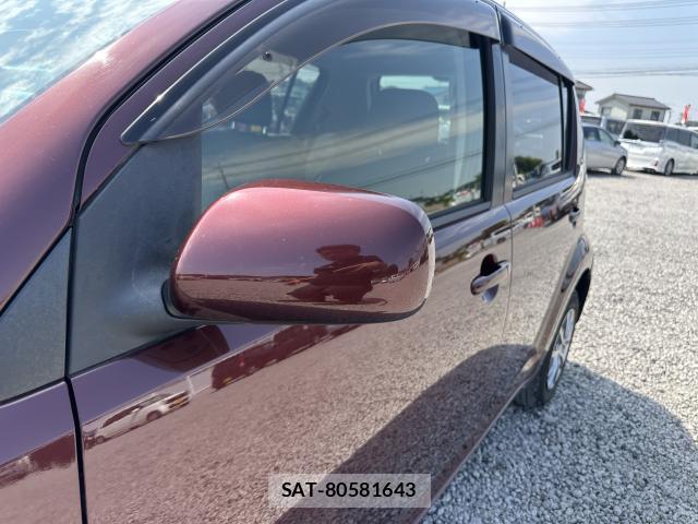 Toyota PASSO 2009-10 8224428-18