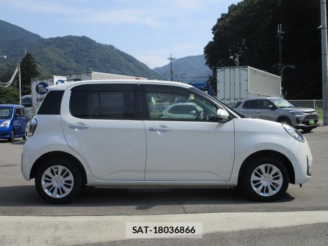 Toyota PASSO 2020-01 8224616-3