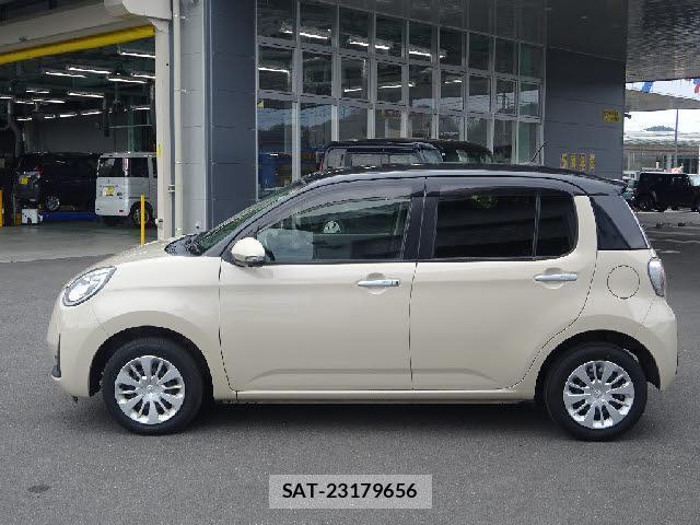 Toyota PASSO 2021-03 8224818-4