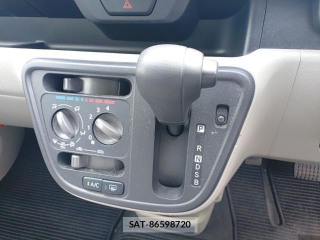Toyota PASSO 2021-07 8225023-11