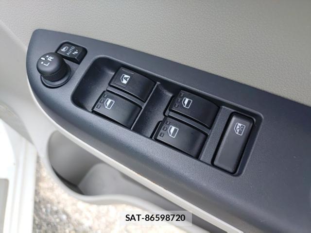 Toyota PASSO 2021-07 8225023-13