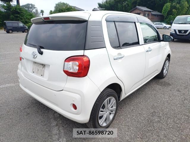 Toyota PASSO 2021-07 8225023-4