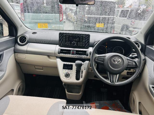 Toyota PIXIS JOY 2017-07 8220463-2