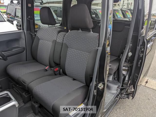 Toyota Pixis Mega 2021-09 8222656-12