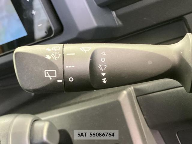 Toyota Pixis Mega 2020-11 8225333-15