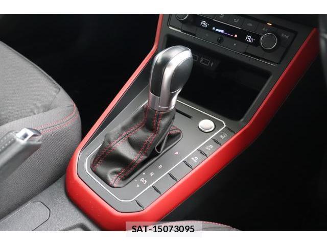 VolksWagen POLO 2018 8222489-13