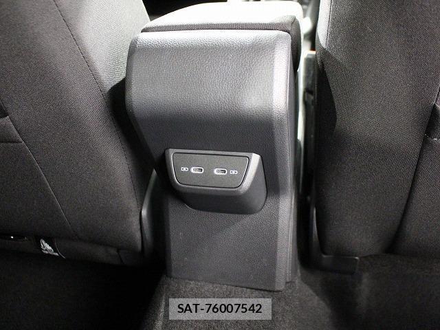 VolksWagen POLO 2025-07 8216376-13