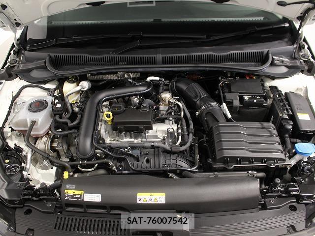 VolksWagen POLO 2025-07 8216376-7