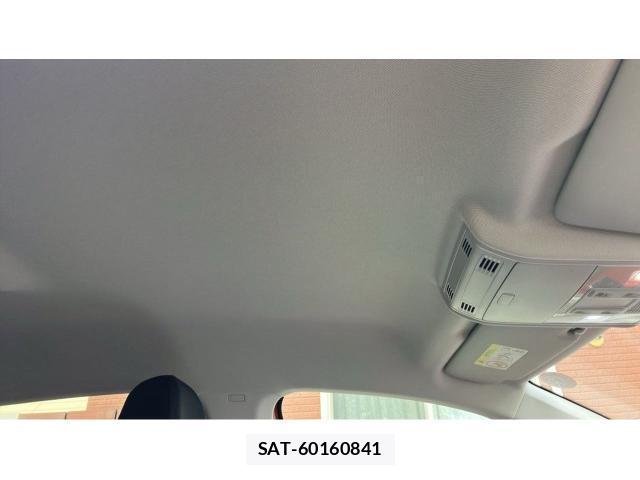VolksWagen POLO 2021-11 8218884-15