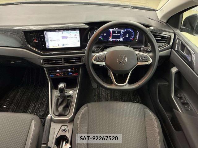 VolksWagen POLO 2025-03 8218941-2