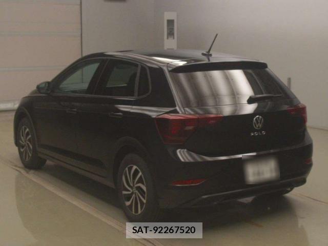 VolksWagen POLO 2025-03 8218941-9