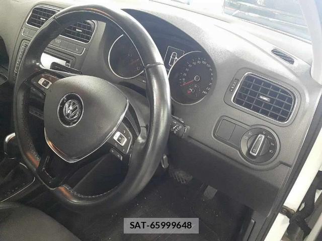 VolksWagen POLO 2017-02 8218972-2