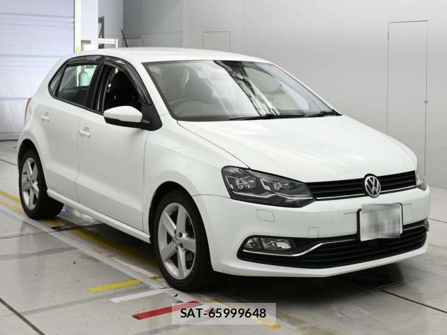 VolksWagen POLO 2017-02 8218972-6
