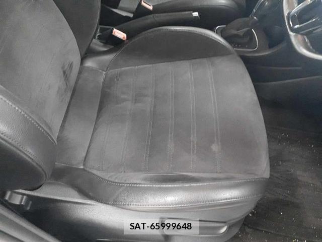 VolksWagen POLO 2017-02 8218972-8