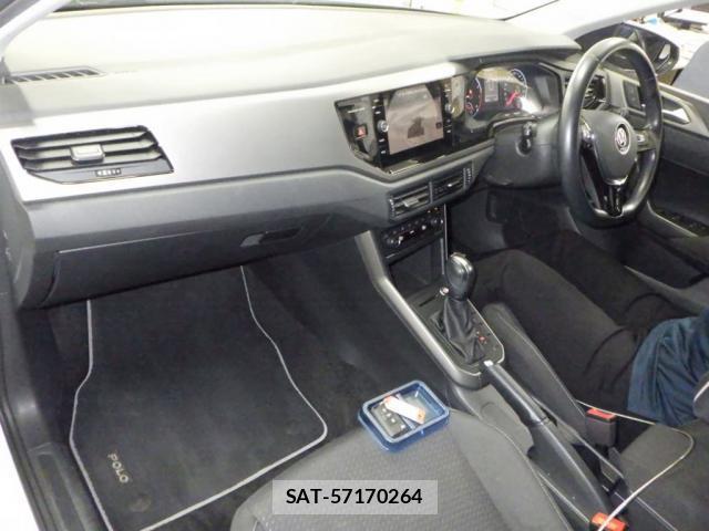 VolksWagen POLO 2020-03 8218978-2