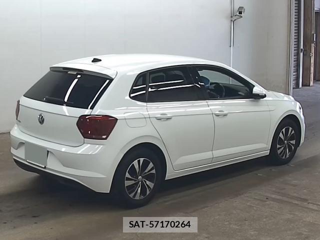 VolksWagen POLO 2020-03 8218978-5