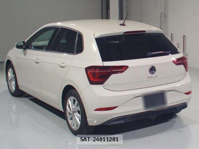 VolksWagen POLO 2024-02 8223136-1