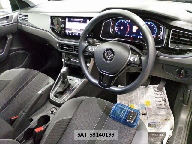 VolksWagen POLO 2019-05 8223137-2