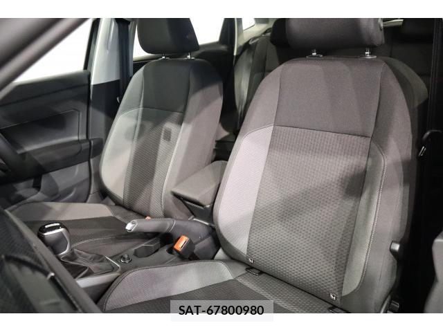 VolksWagen POLO 2026-03 8223455-12