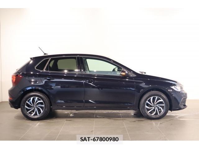 VolksWagen POLO 2026-03 8223455-3