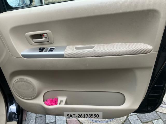 Toyota PORTE 2005-09 8219246-11