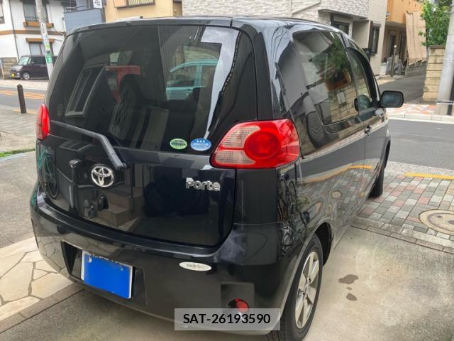 Toyota PORTE 2005-09 8219246-4