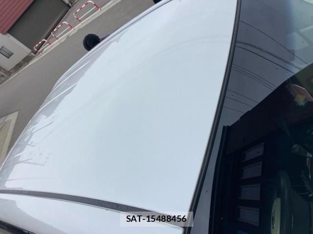 Toyota PORTE 2012-09 8219839-5