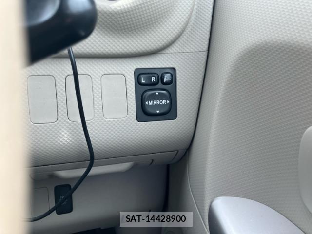 Toyota PORTE 2009-11 8219954-11