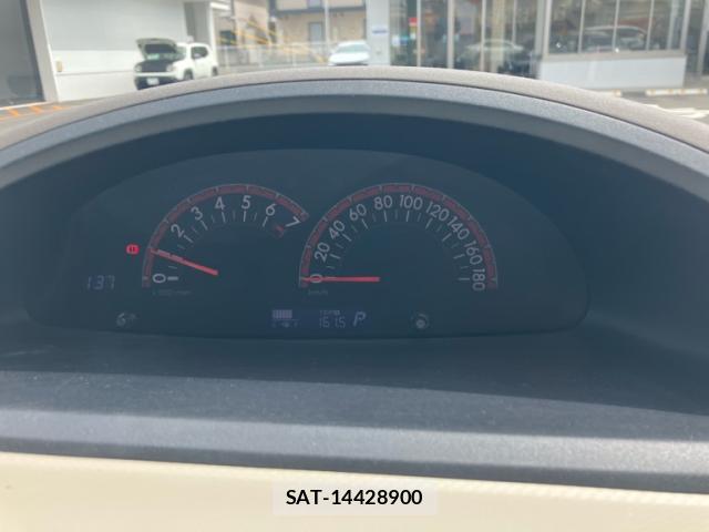 Toyota PORTE 2009-11 8219954-14