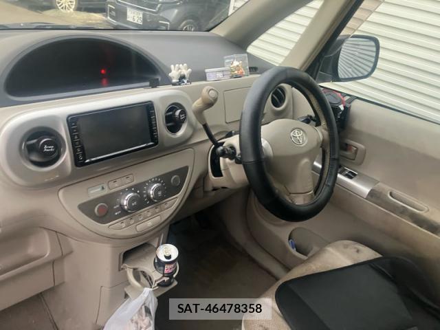 Toyota PORTE 2009-08 8220031-10