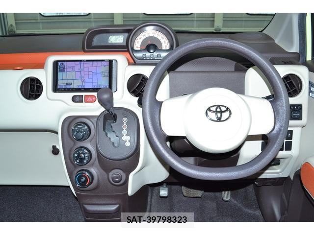 Toyota PORTE 2013-11 8222579-18