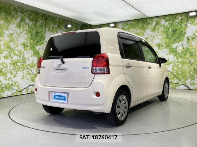 Toyota PORTE 2012-09 8225303-2