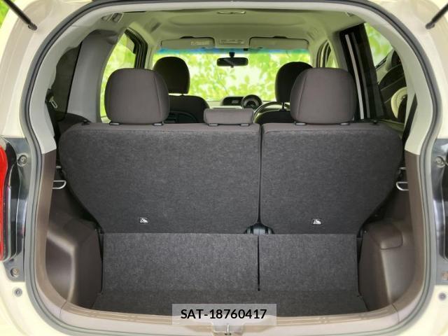 Toyota PORTE 2012-09 8225303-7