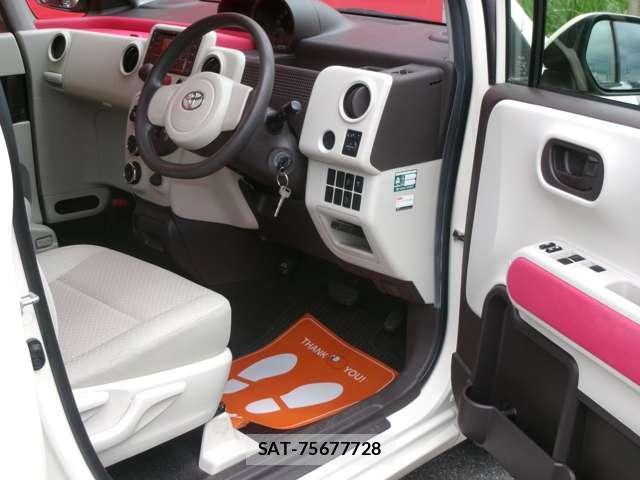 Toyota PORTE 2016-04 8225652-10