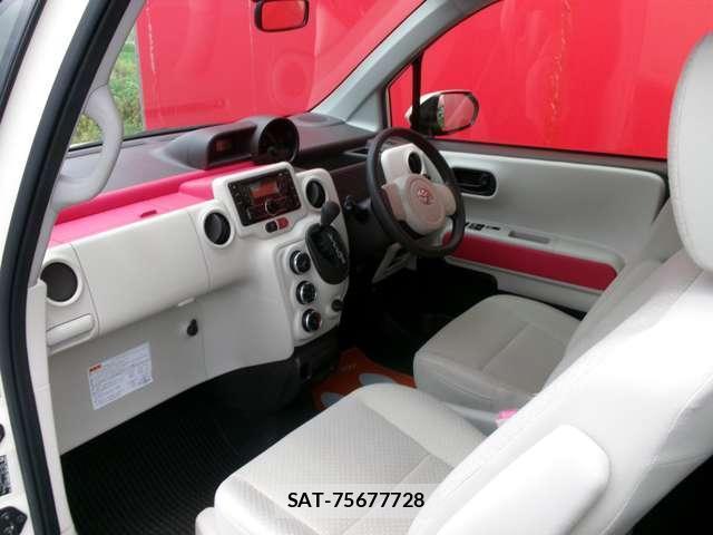 Toyota PORTE 2016-04 8225652-11