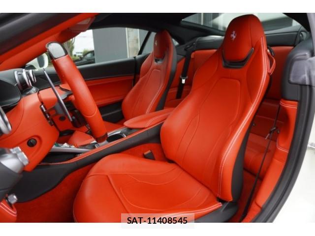 Ferrari Portofino 2020-05 8223452-4