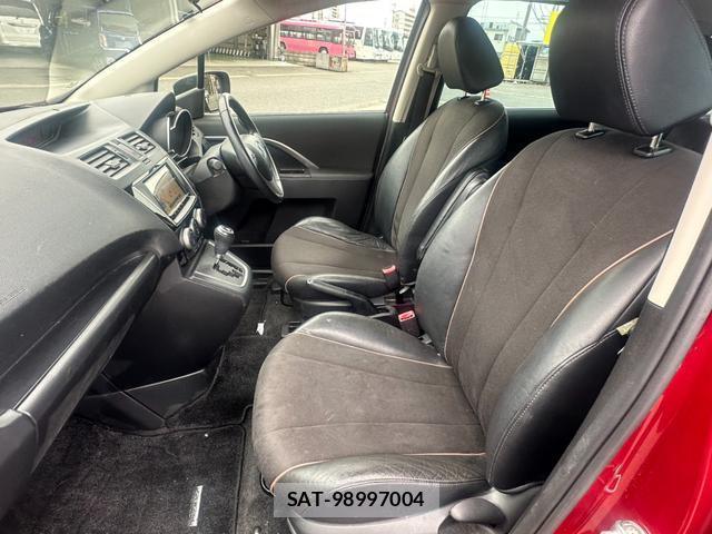 Mazda PREMACY 2013-07 8217322-5