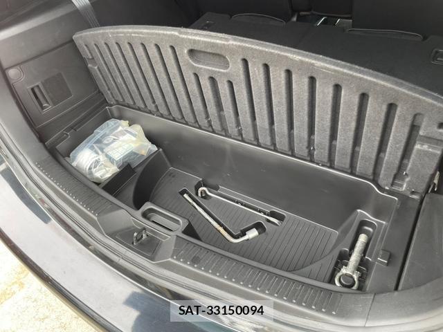 Mazda PREMACY 2013-07 8221394-15