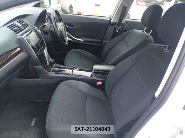 Toyota PREMIO 2020-07 8219969-15